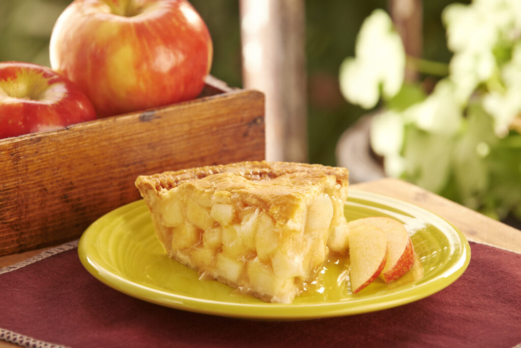 Honeycrisp Apple Pie - Large - Shawnee Canning Company